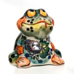 Grenouille en porcelaine